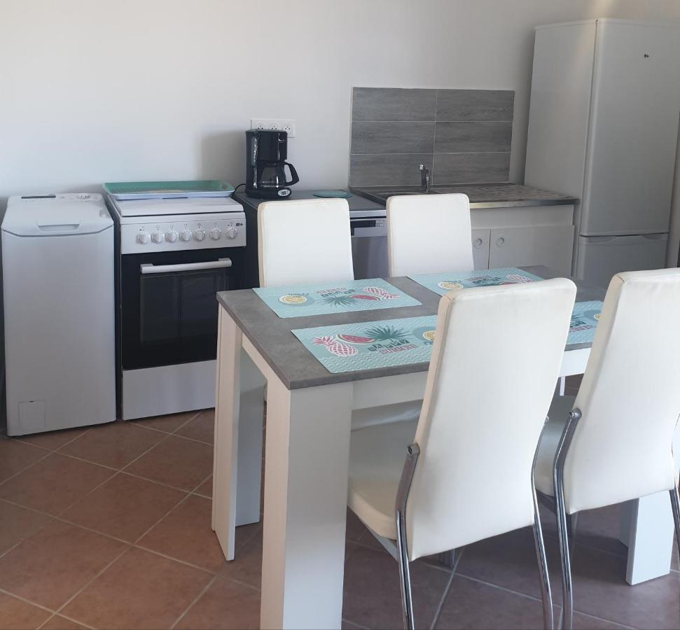 Logement Calme Et Agreable A Proximite D'Ajaccio Canale Cabanes Exterior foto